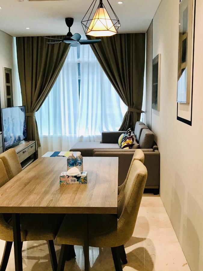 Sky Suites Klcc By Luna Kuala Lumpur Eksteriør billede